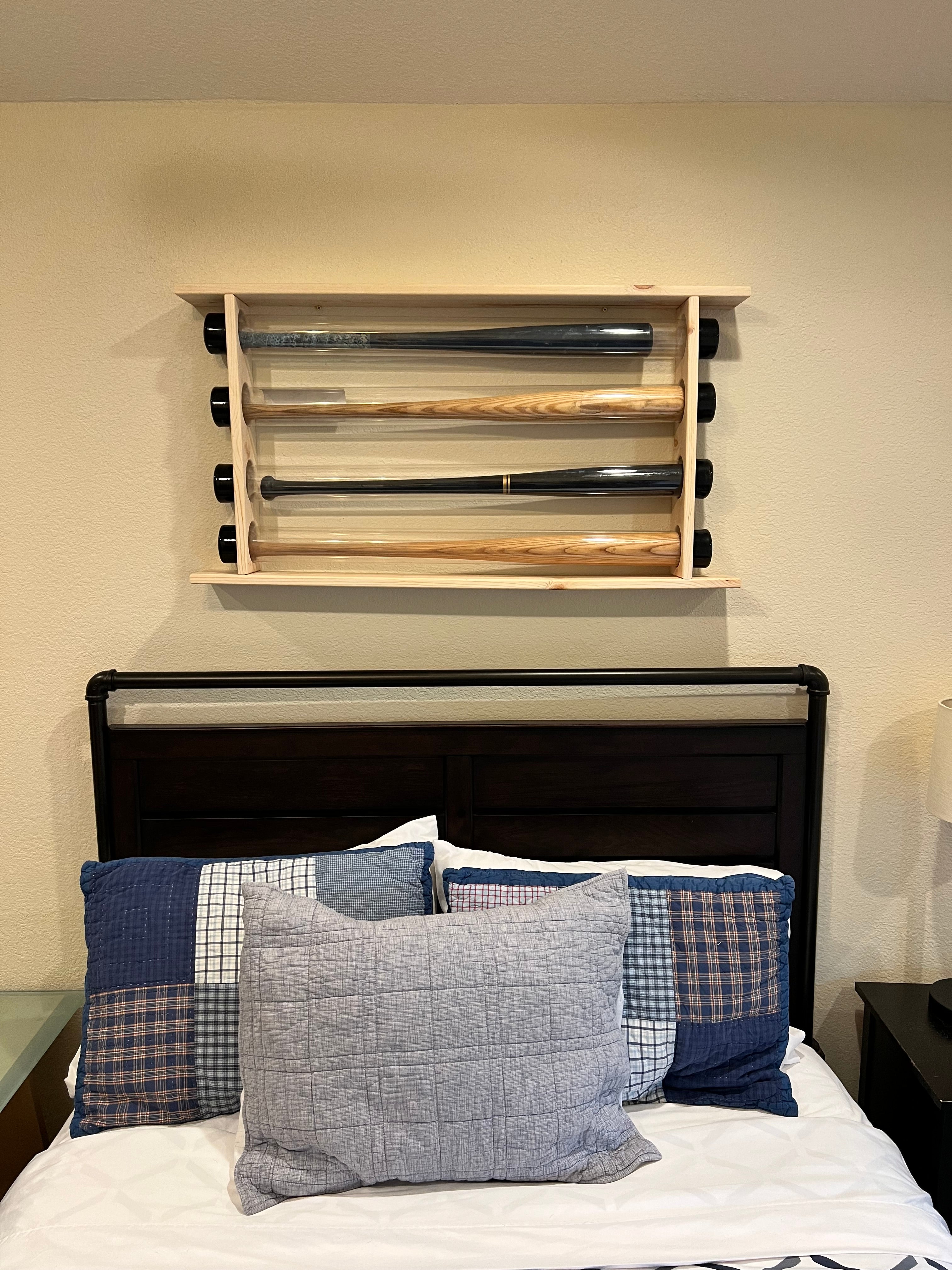 4 Bat Rack - Pine Wood